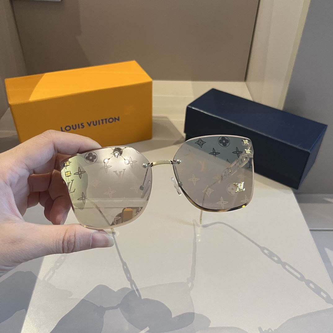 Louis Vuitton Sunglasses